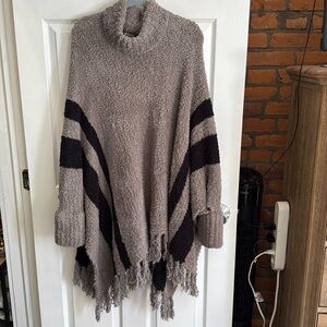 Barefoot Dreams Cozychic Poncho
